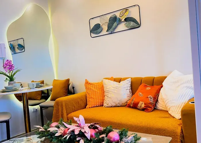 Jingjing Condotel Aparthotel